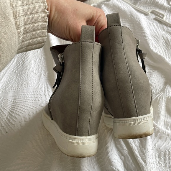 WEDGE SNEAKERS | REPORT | 7 - Picture 5 of 7